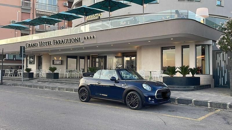 Usata 2017 Mini Cooper D Cabriolet Cabrio | 17.800 € (Cara) - Immagine 1/4