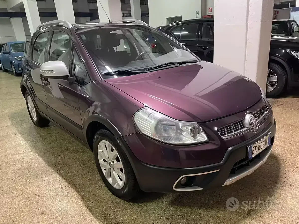 Usata Fiat Sedici Emotion 120 CV (88 kW) 2012 SUV