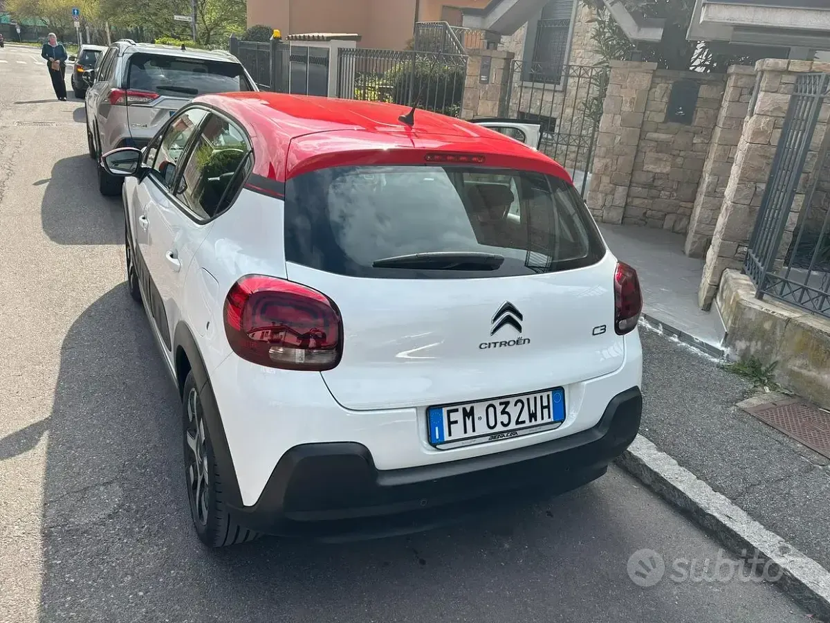 Usata Citroën C3 Shine 110 CV (80 kW) 2017 Bianco Berlina