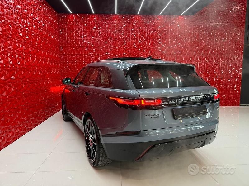 Usata Land Rover Range Rover Velar HSE Dynamic 241 CV (177 kW) 2017 Grigio SUV