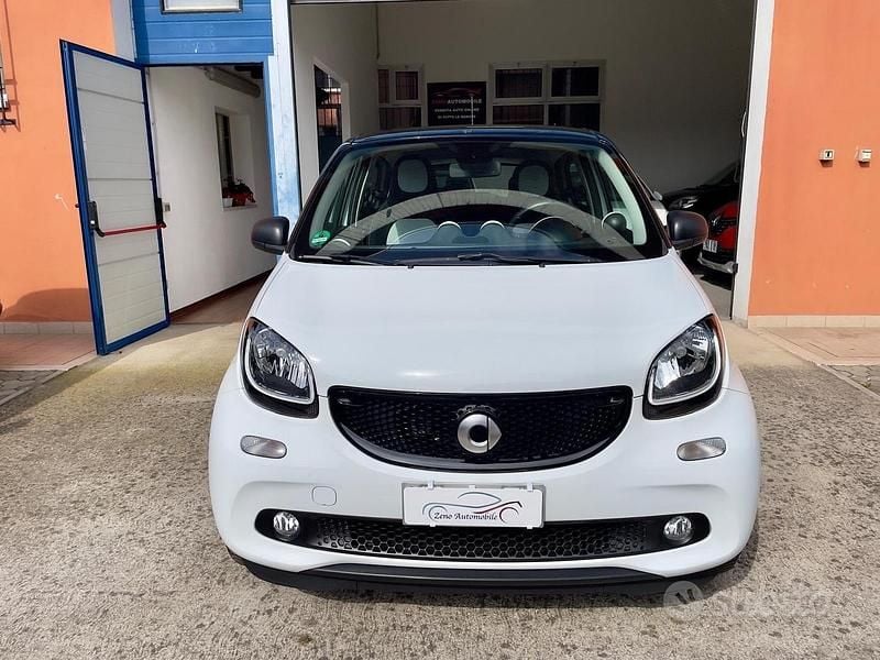 Usata Smart ForFour Passion 71 CV (52 kW) 2019 Bianco Utilitaria