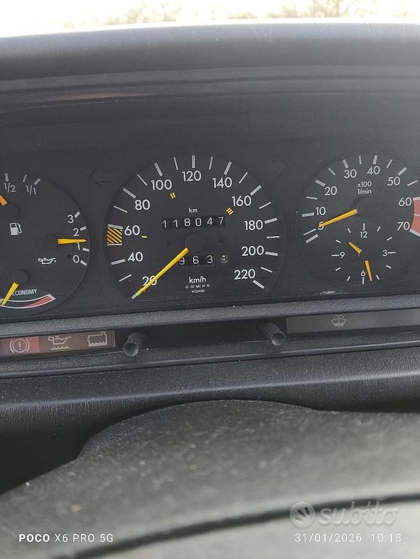 Usata Mercedes 190 1988 Bianco Berlina