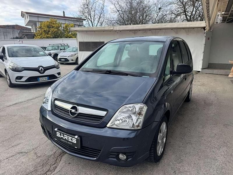 Usata Opel Meriva Cosmo 75 CV (55 kW) 2008 Grigio Monovolume