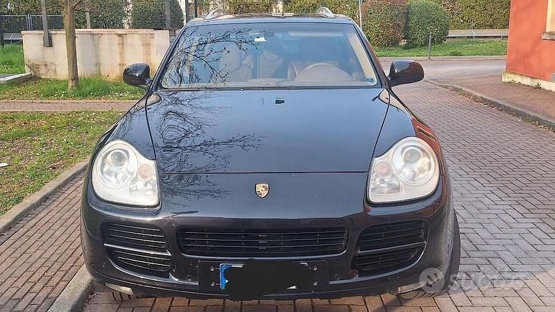 Usata Porsche Cayenne 250 CV (183 kW) 2005 Nero SUV