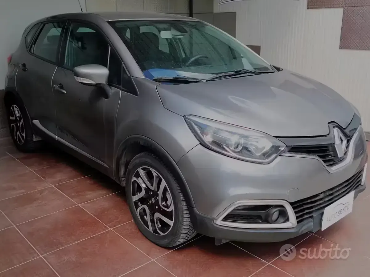 Usata Renault Captur 90 CV (66 kW) 2013 SUV