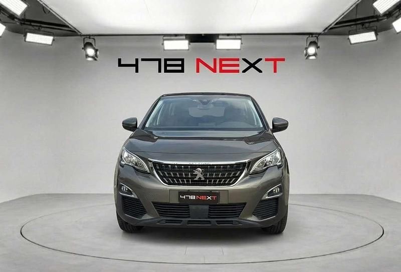 Usata Peugeot 3008 Active 131 CV (96 kW) 2019 Verde SUV