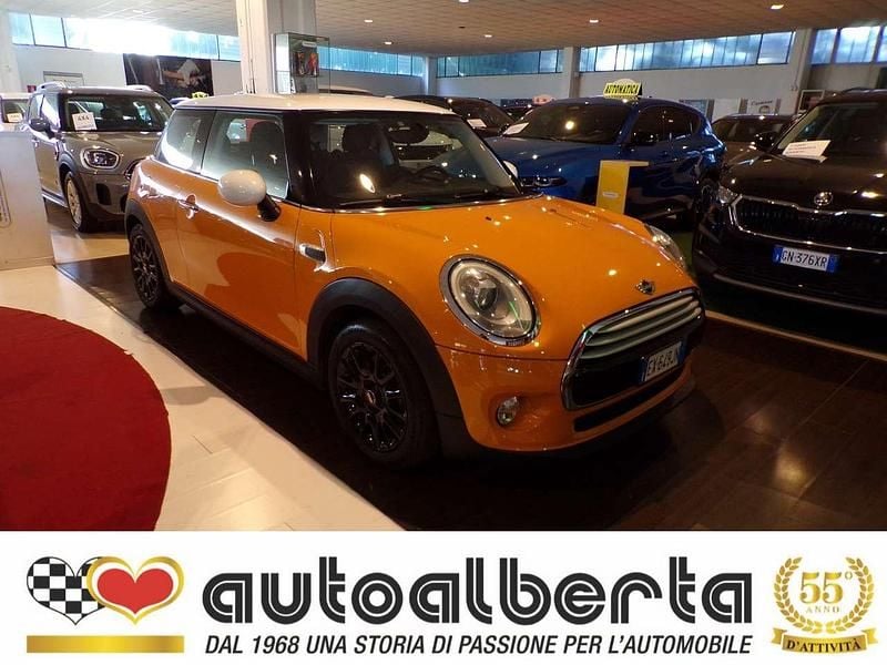 Usata Mini Cooper Coupé 116 CV (85 kW) 2014 Arancione/tetto bianco Coupé
