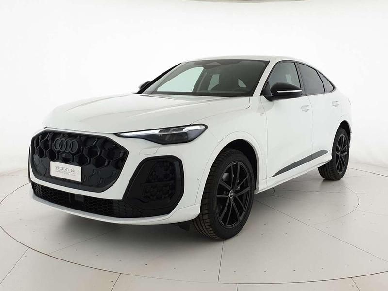 Nuova Audi Q5 Sportback S-Line 204 CV (150 kW) 2025 Bianco arkona SUV