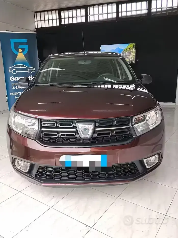 Gebraucht Dacia Sandero 90 PS (66 kW) 2017 Braun Limousine
