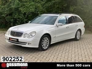 Bianco Usata 2003 Mercedes E320 Avantgarde Station wagon | 17.731 € - Immagine 1/4