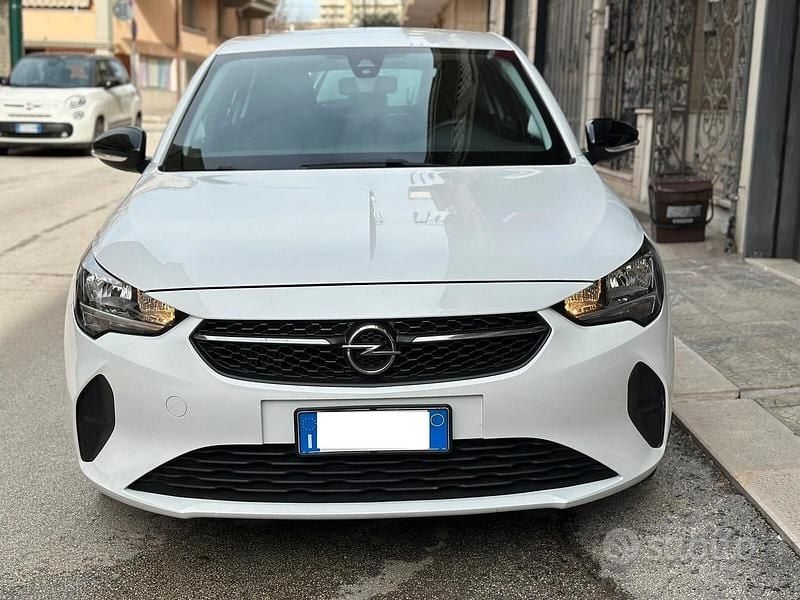 Usata Opel Corsa Elegance 101 CV (74 kW) 2021 Bianco Utilitaria