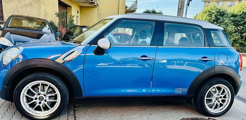 Usata Mini Cooper Countryman 122 CV (89 kW) 2010 Blu/azzurro SUV