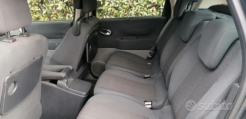 Usata Renault Scénic II 2007 Grigio Monovolume