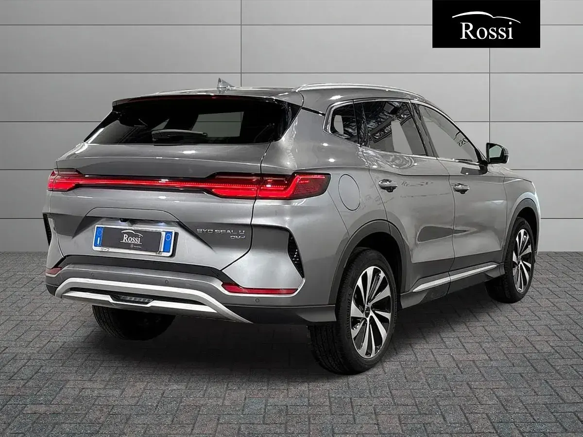 Usata BYD Seal U Boost 98 CV (72 kW) 2025 Grigio SUV