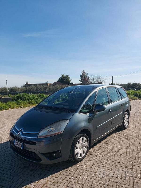 Usata Citroën Grand C4 Picasso Elegance 110 CV (80 kW) 2007 Grigio Monovolume