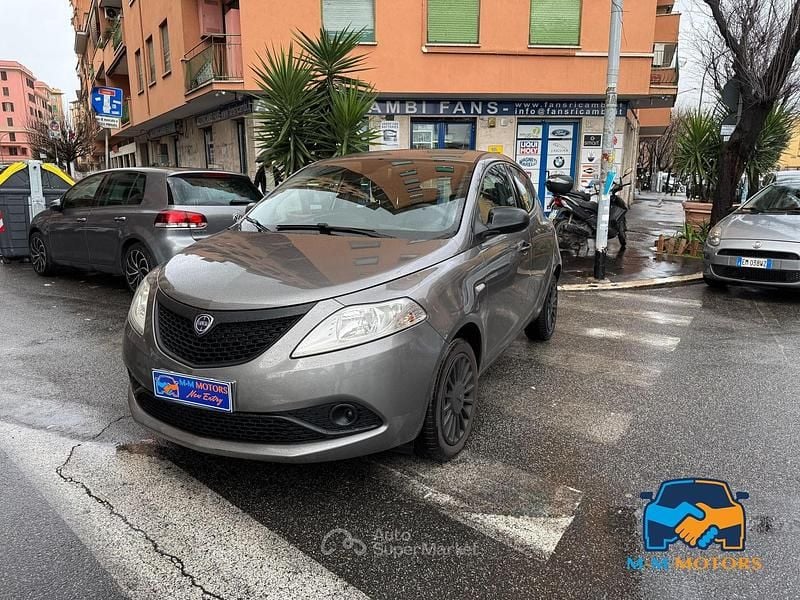 Usata Lancia Ypsilon 69 CV (50 kW) 2018 Other Utilitaria