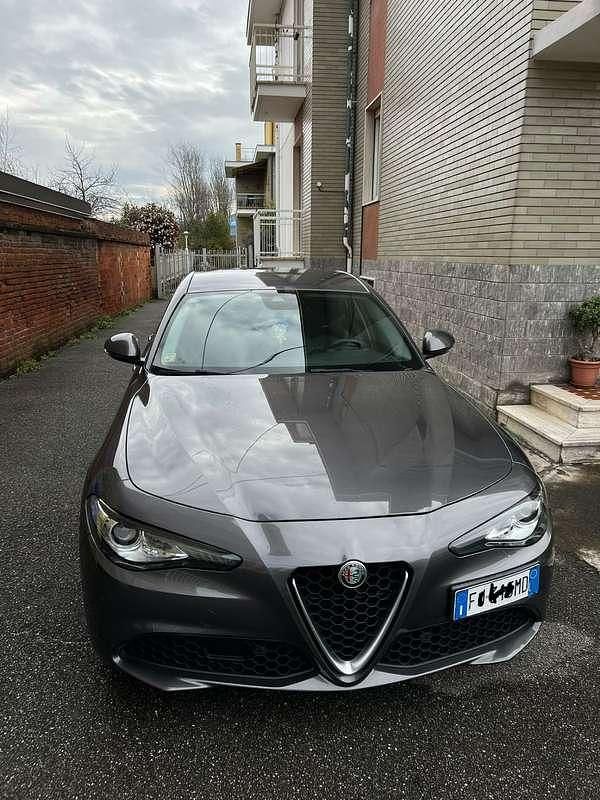 Usata Alfa Romeo Giulia Business 150 CV (110 kW) 2017 Berlina