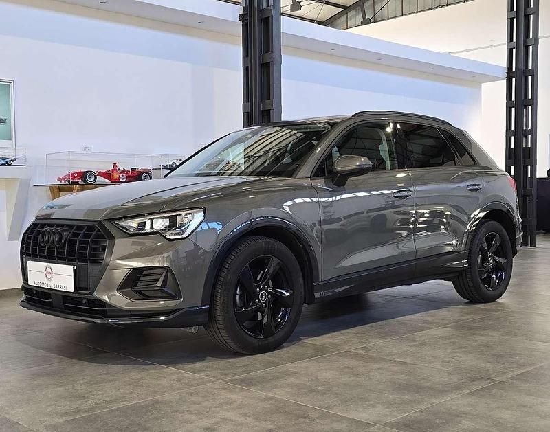 Grigio Usata 2021 Audi Q3 Advanced SUV | 30.990 € (Buon prezzo) - Immagine 1/4