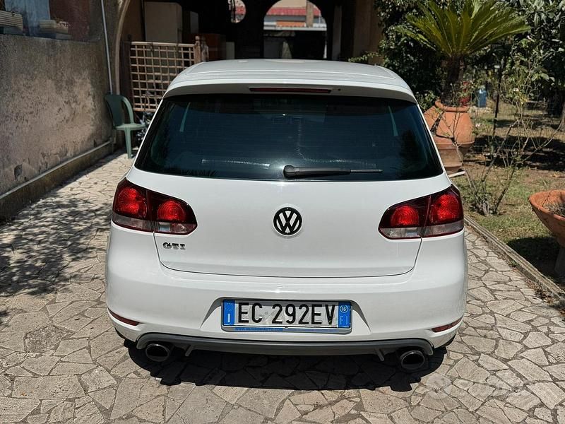 Usata VW Golf VI GTI 211 CV (155 kW) 2010 Bianco Utilitaria