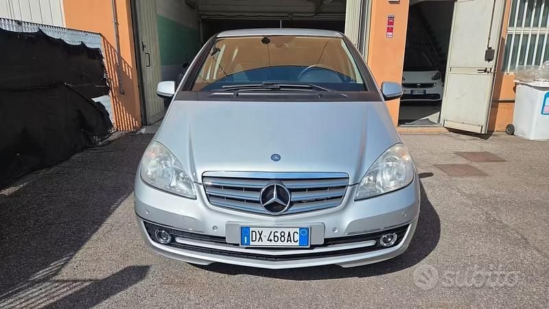 Usata Mercedes A160 Edition 95 CV (69 kW) 2009 Grigio Berlina