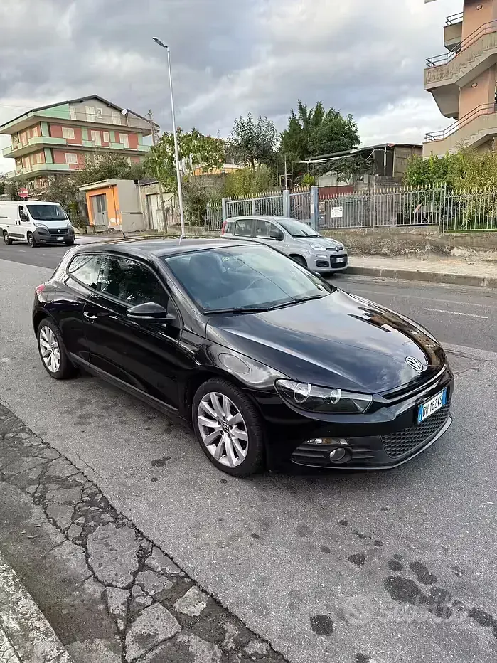 Usata VW Scirocco 160 CV (117 kW) 2009 Bianco Coupé