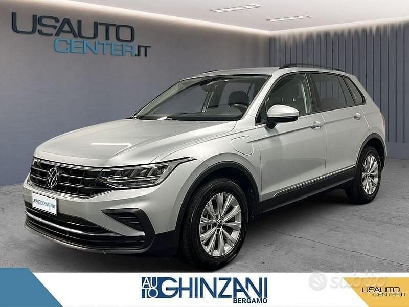 Usata VW Tiguan Life 150 CV (110 kW) 2022 Grigio SUV