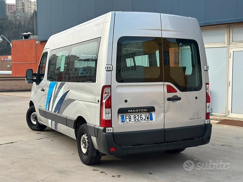 Usata Renault Master 145 CV (106 kW) 2016 Grigio Furgone