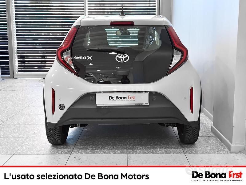 Usata Toyota Aygo X Active 72 CV (52 kW) 2022 Other SUV