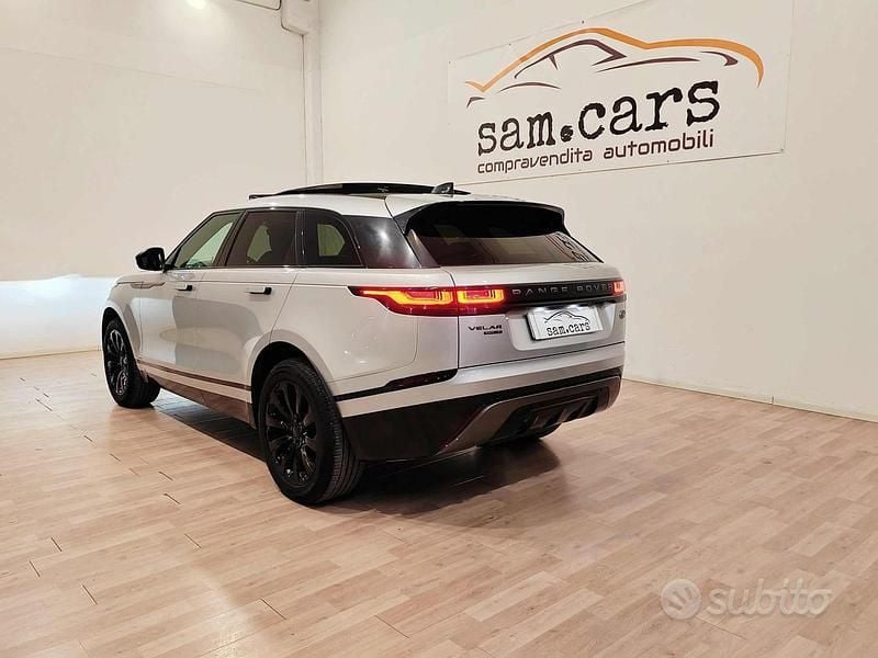 Usata Land Rover Range Rover Velar R-Dynamic 241 CV (177 kW) 2018 Grigio SUV