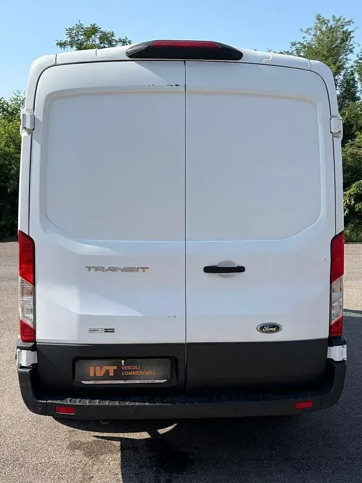 Usata Ford Transit 131 CV (96 kW) 2020 Bianco Furgone