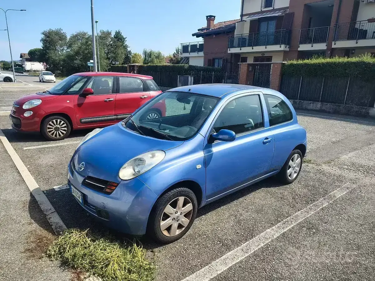 Usata Nissan Micra 88 CV (64 kW) 2004 Bluazzurro Utilitaria