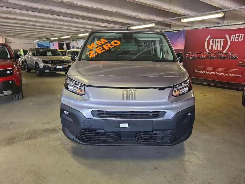 Nuova Fiat Doblò 102 CV (75 kW) 2025 Argento Monovolume