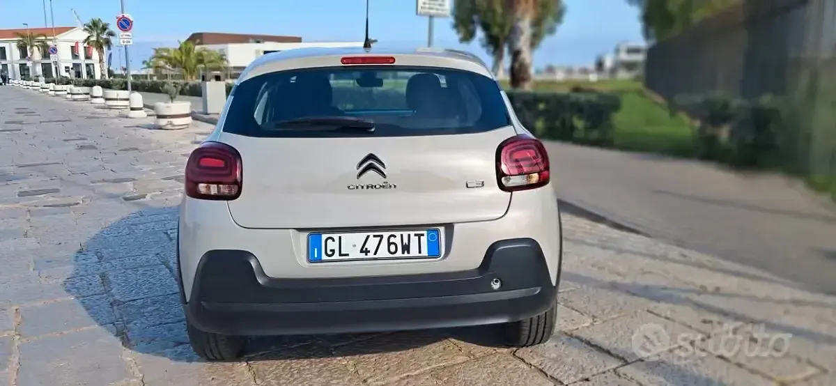Begagnad Citroën C3 PureTech 83 HK (61 kW) 2022 Beige Halvkombi