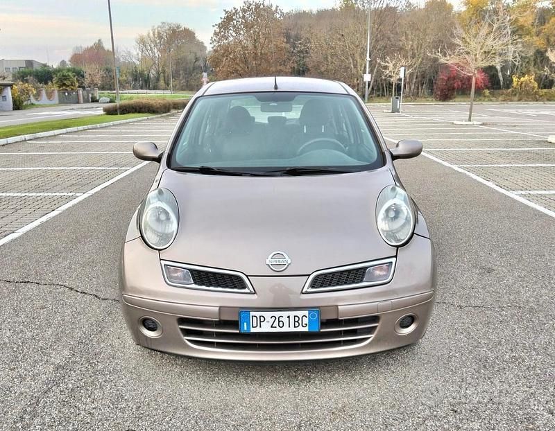 Usata Nissan Micra 80 CV (58 kW) 2008 Grigio Berlina