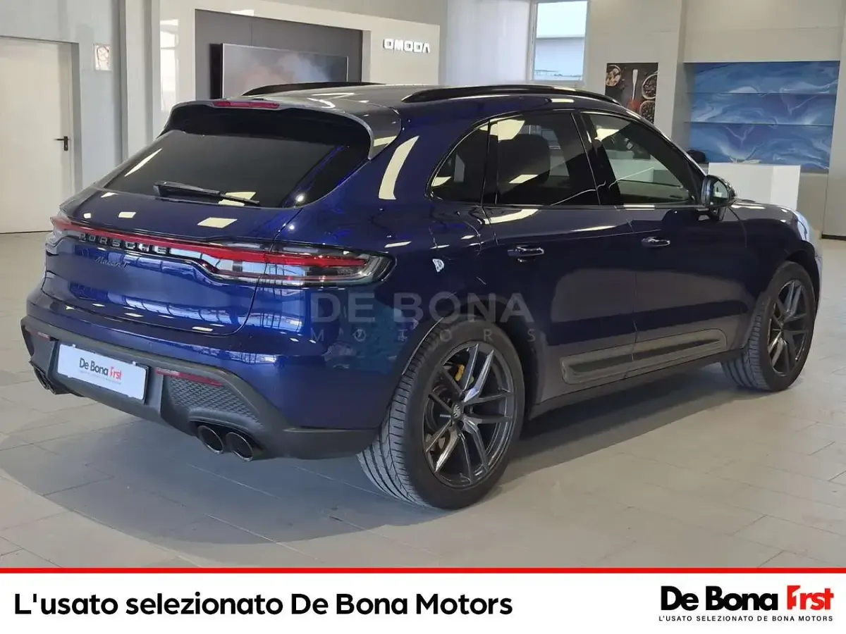 Usata Porsche Macan 265 CV (194 kW) 2023 Azzurro SUV