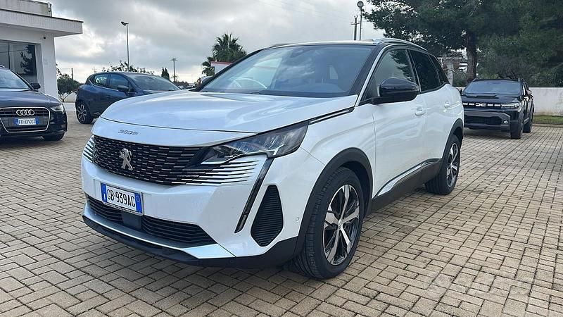 Usata Peugeot 3008 132 CV (97 kW) 2021 Bianco SUV