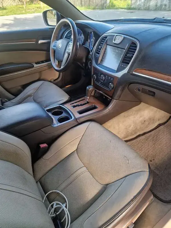Usata Lancia Thema 249 CV (183 kW) 2013 Grigio Berlina
