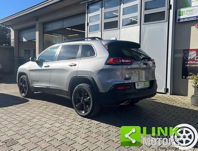 Usata Jeep Cherokee Night Eagle 185 CV (136 kW) 2018 Grigio SUV