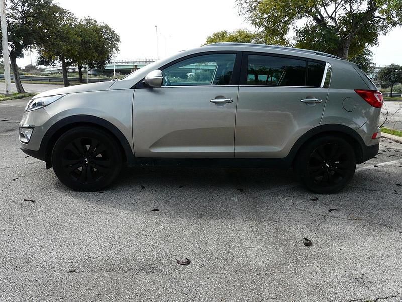 Usata Kia Sportage 116 CV (85 kW) 2013 Beige SUV