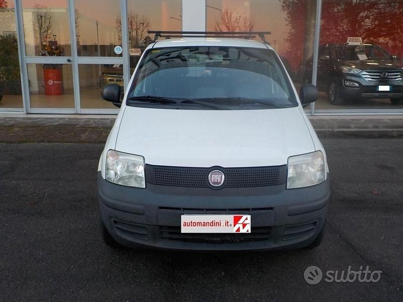 Usata Fiat Panda Active 60 CV (44 kW) 2009 Bianco Furgone