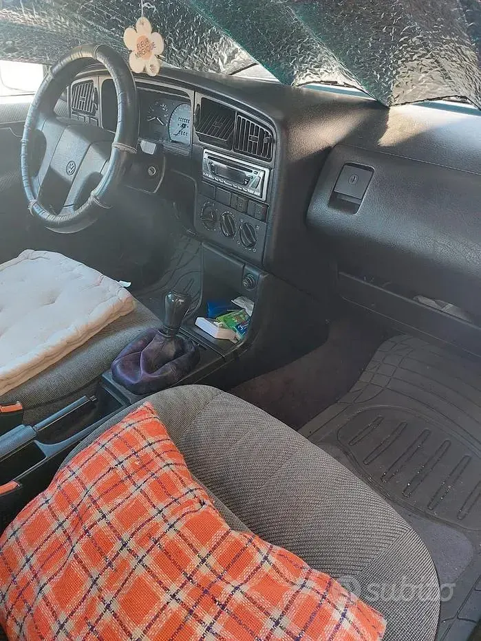 Usata VW Passat 90 CV (66 kW) 1993 Berlina