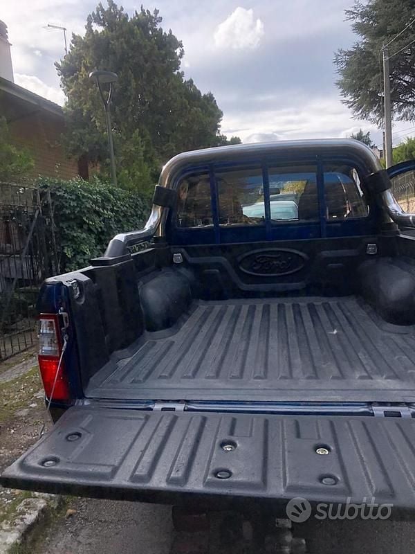 Usata Ford Ranger Wildtrack 109 CV (80 kW) 2006 Blu Pick-up