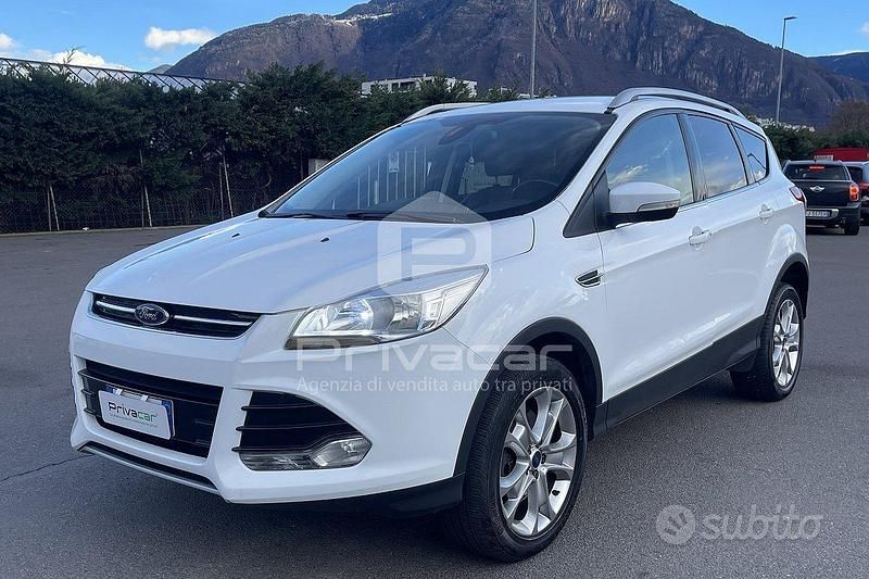 Usata Ford Kuga S 150 CV (110 kW) 2016 Bianco SUV