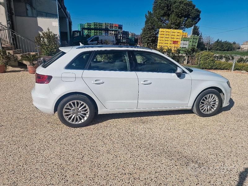 Usata Audi A3 110 CV (80 kW) 2013 Bianco Berlina