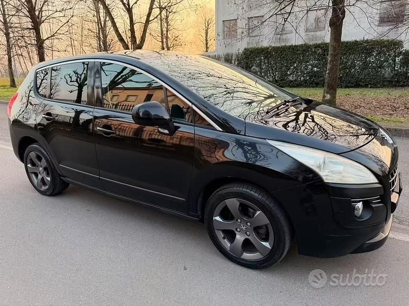 Usata Peugeot 3008 Allure 115 CV (84 kW) 2013 Nero Station wagon