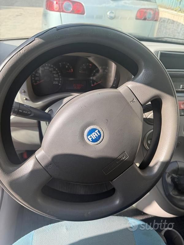 Usata Fiat Panda 2004 Grigio Utilitaria