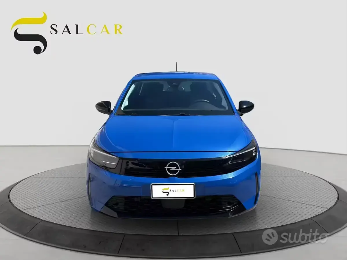 Usata Opel Corsa 101 CV (74 kW) 2024 Blu Utilitaria