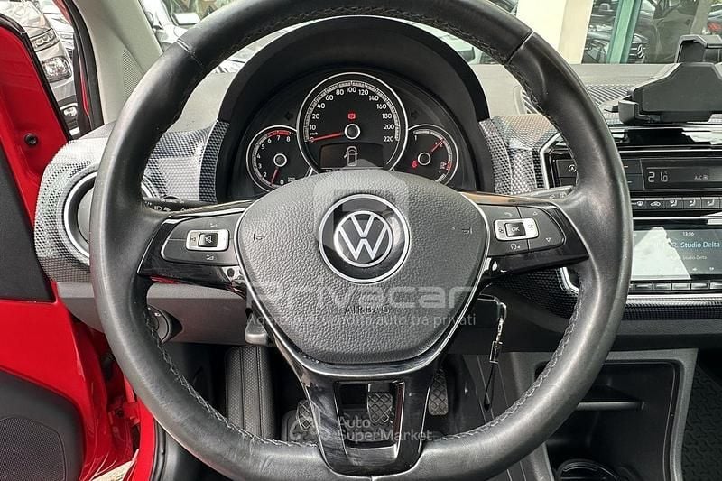 Usata VW up! move up! 68 CV (50 kW) 2021 Rosso Utilitaria