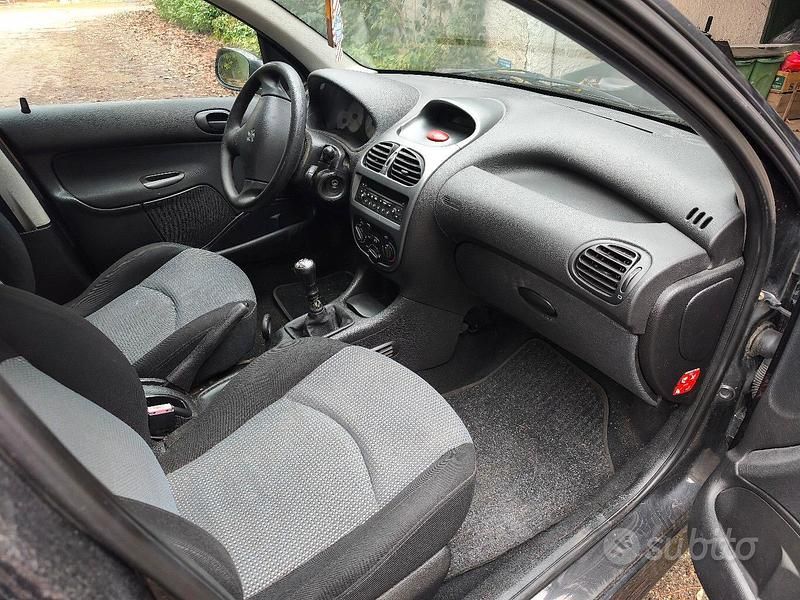 Usata Peugeot 206 2005 Nero Berlina