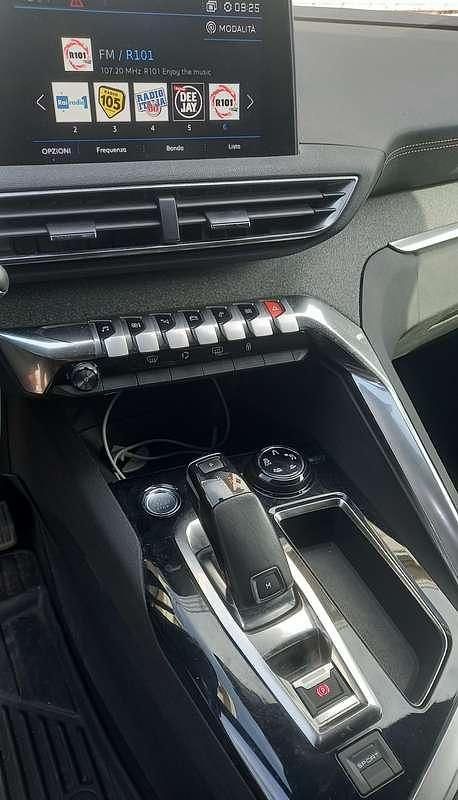 Usata Peugeot 5008 131 CV (96 kW) 2020 Bianco SUV